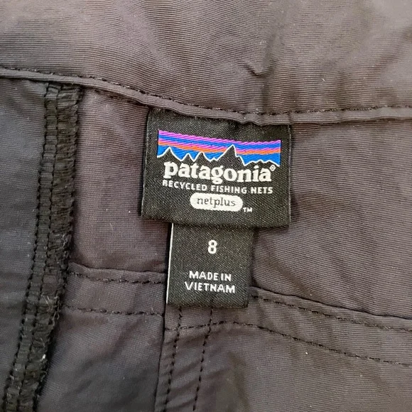 Patagonia women’s shorts size 8 - Picture 4 of 11